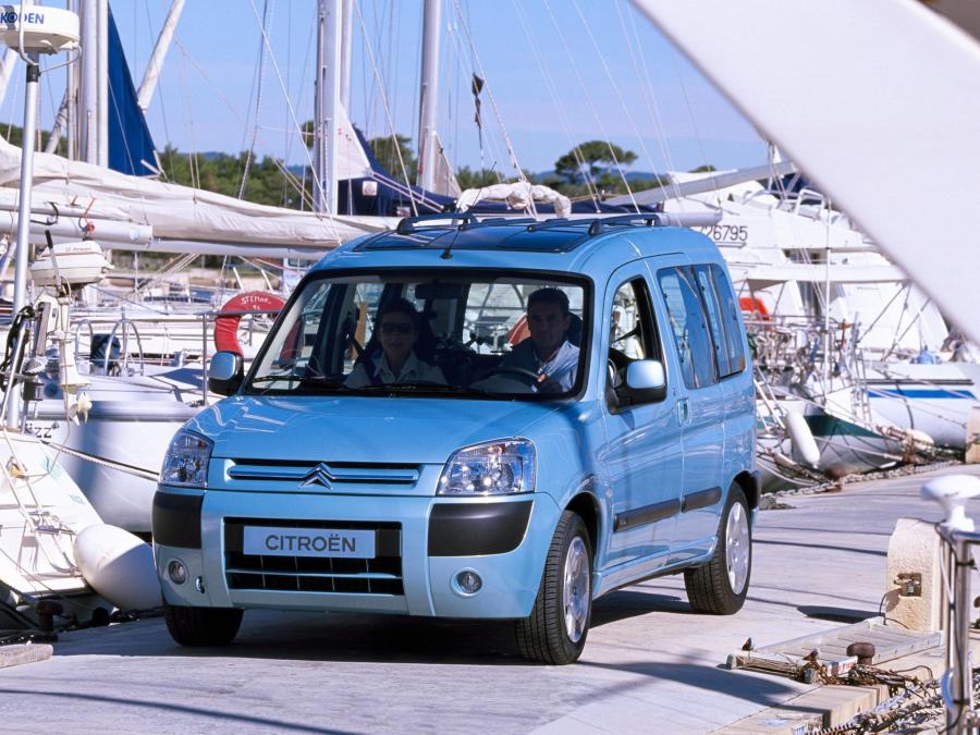  Citroen Berlingo Multispace 2002 года  (фото 10 из 16)